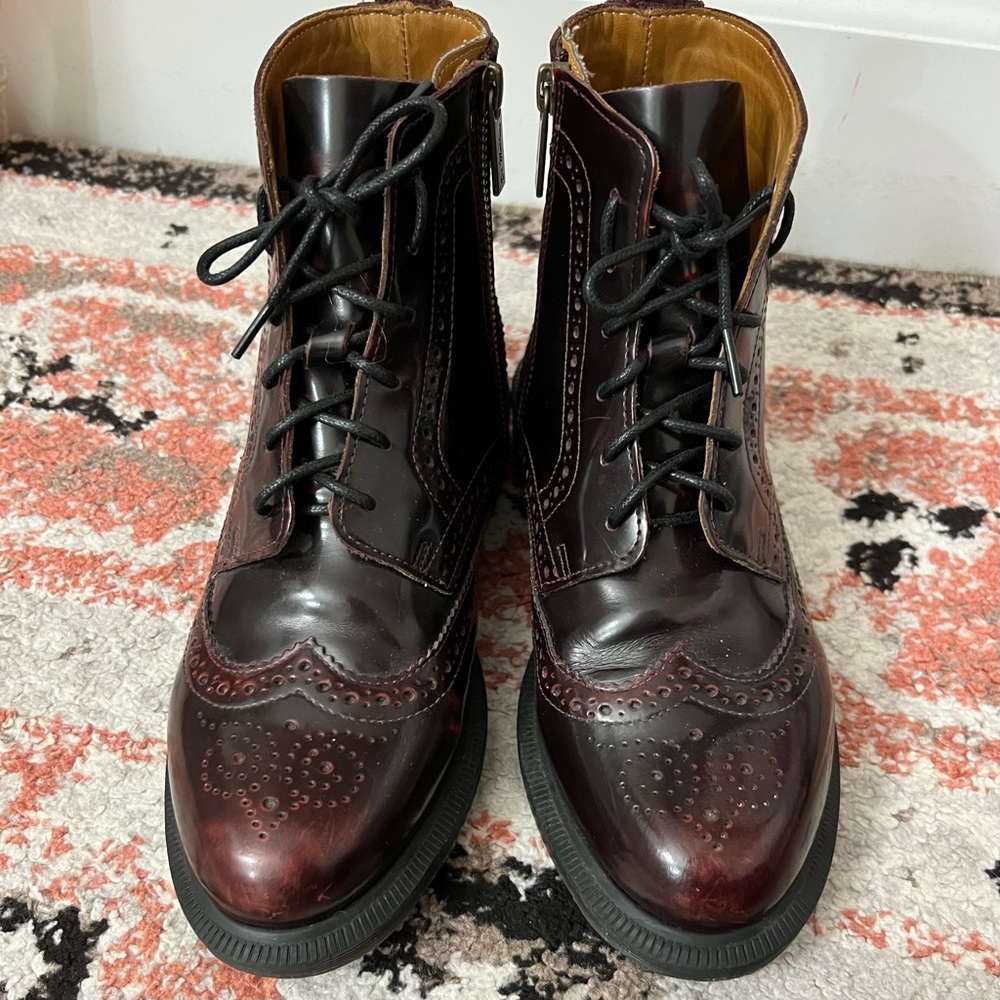 Dr Martens burgundy oxblood Delphine side zip brogue ankle boots. Size 7 EU 38.